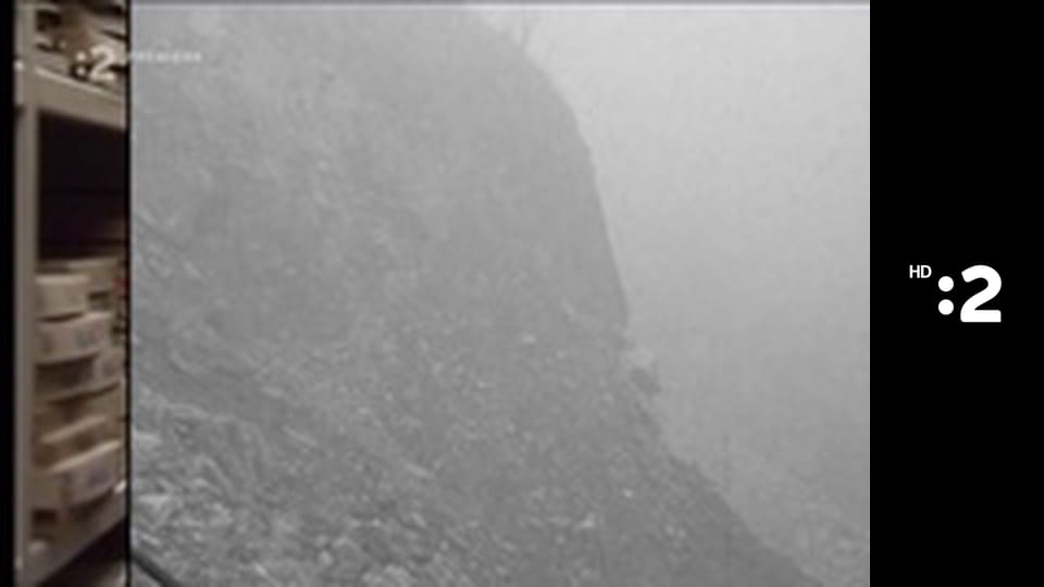 Retro noviny E18 - Retro noviny č.20/25