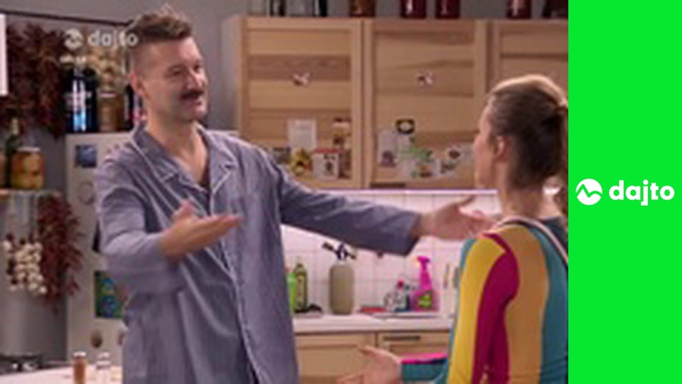 Susedia S6E11 - Svadobné fotografie