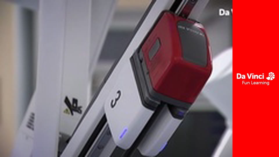 A jövő szuperemberei - Apró titkok