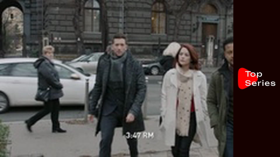 Okup - Wolny człowiek w Paryżu