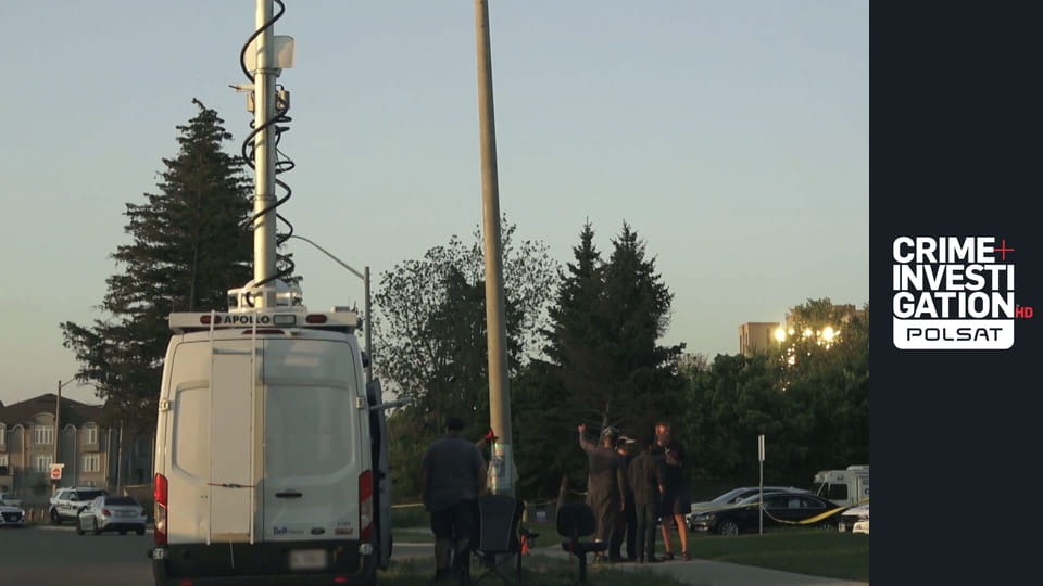 Pogrzebani za domem S3E1 - Krew w ogródku