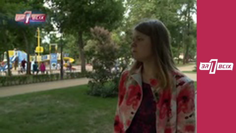 A schoolgirl fell in love with a convict