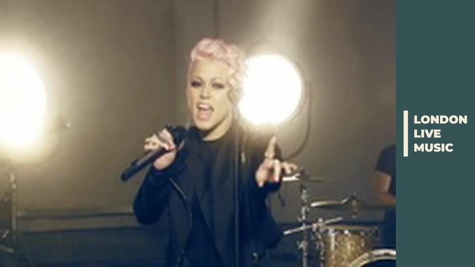 LONDON LIVE - Amelia Lily