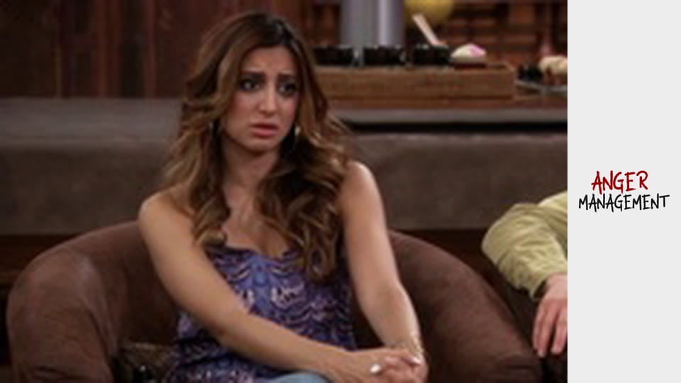 Charlie i zemsta seksownej kujonki S5E6