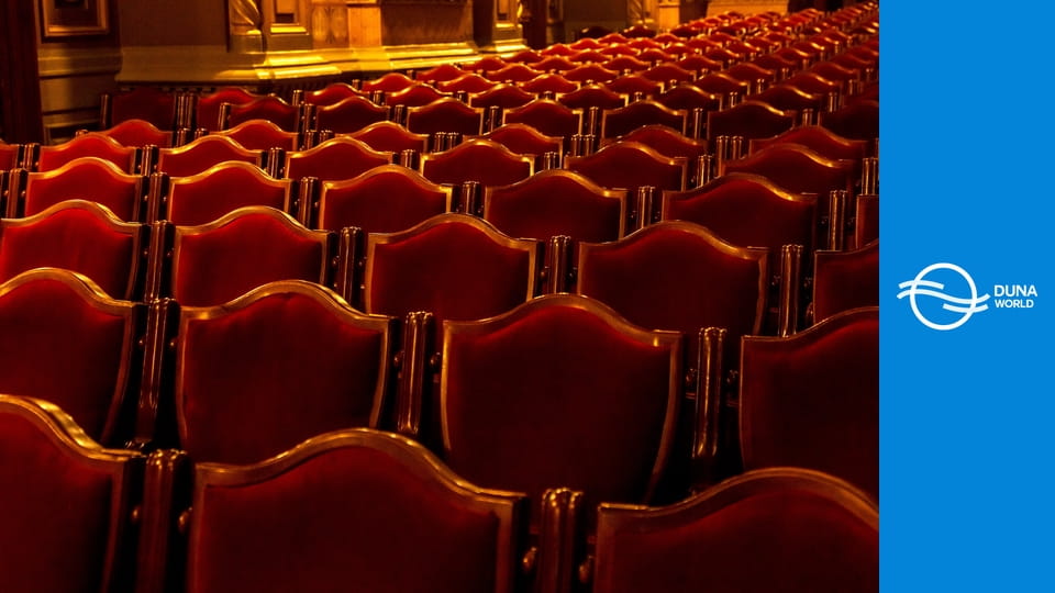 Csongor és Tünde (színházi előadás) E1