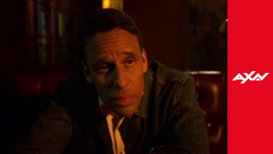 Lucifer S5E12 - Lucifer 05012 - Daniel Espinoza: Naked and Afraid