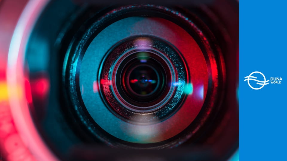 Várva várt E4 - Szörényi Levente