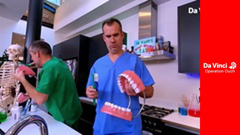 Operation Ouch! - Do Try This at Home - Eggy Teeth