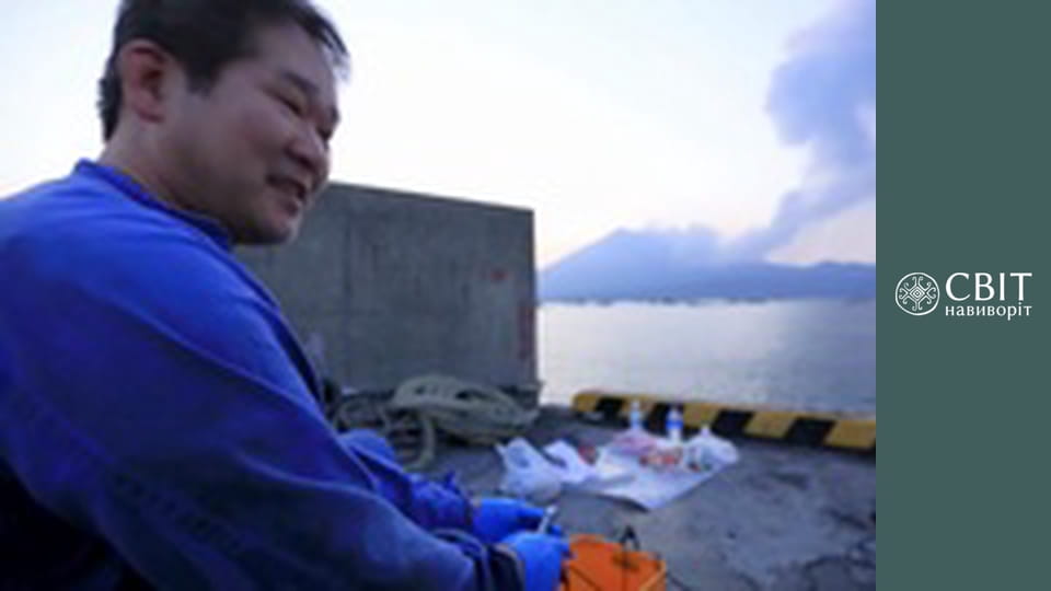 Season 9, Episode 9, Japan