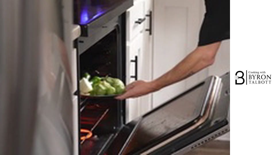 Енчиладос със зелен чили (остатъци от празниците)