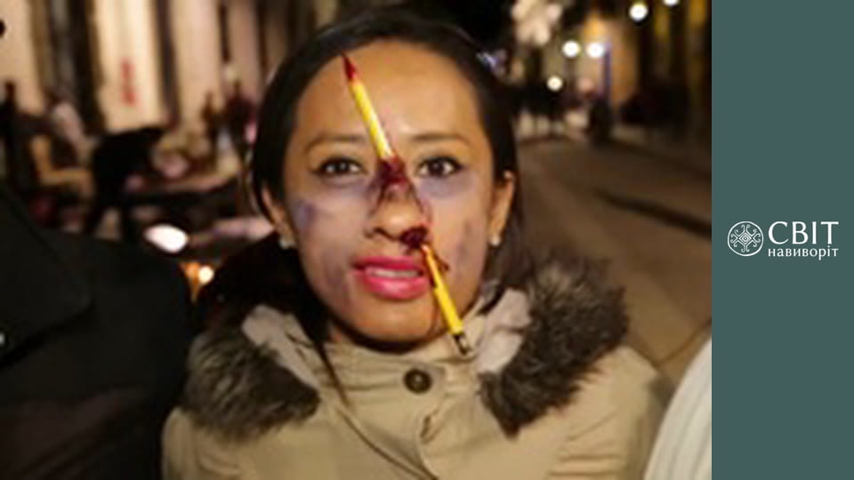 Season 6, Episode 1, Mexico