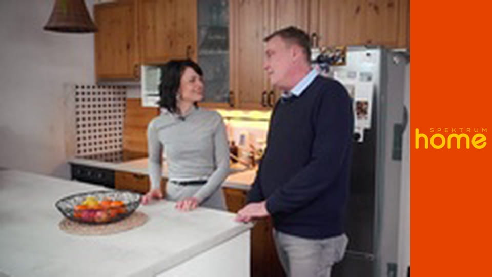 Bydlet jako… S7E11 - Bydlet jako... v záři neonu