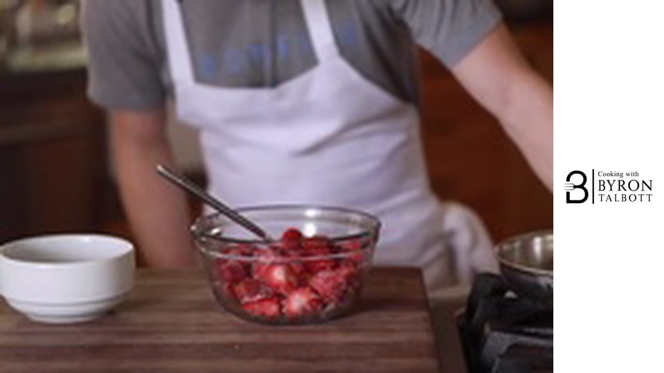 Хрупкав сандвич със сладолед и вафли