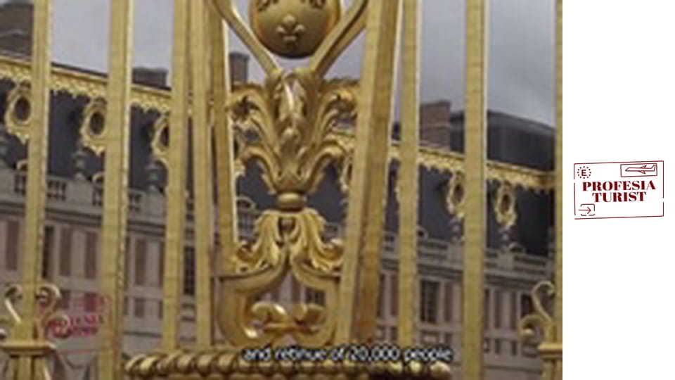 Великолепният Версайски дворец в Париж