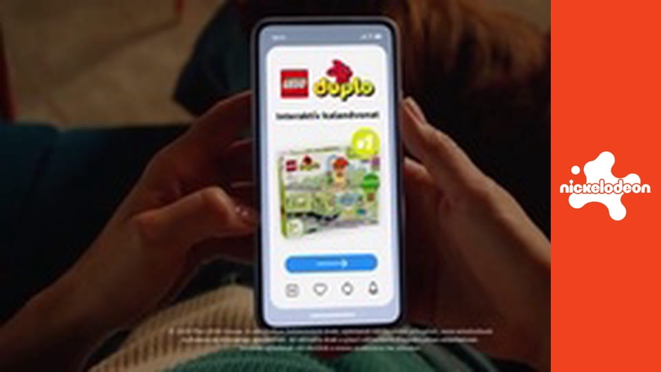 A Lármás család S8E8 - Kara, az új lány / Dollárok és illatok