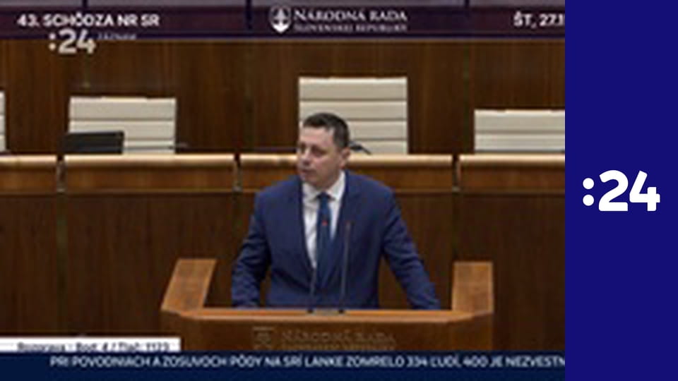 Občan za dverami E32