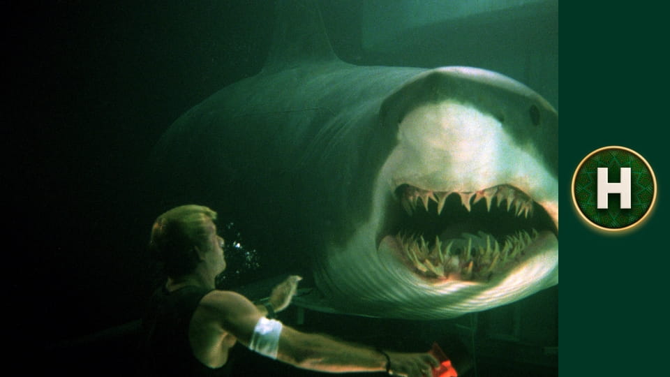 Глибоке синє море