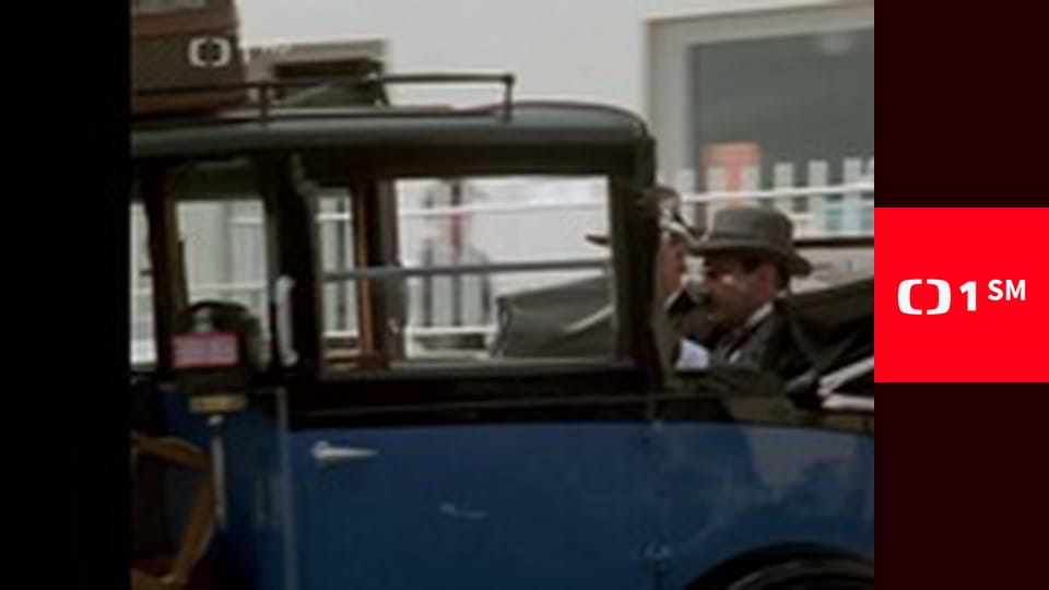 Hercule Poirot - Smrt na mysu – 1. díl