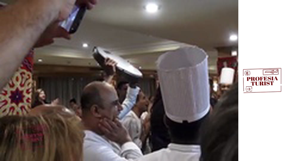 Галабия парти на круиз по Нил - Египет