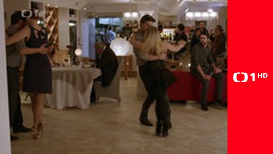 Candice Renoirová III