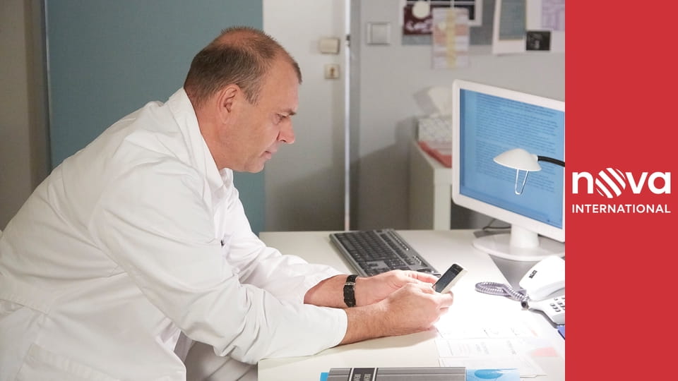 Ordinace v růžové zahradě E101 - To se nedá odmítnout