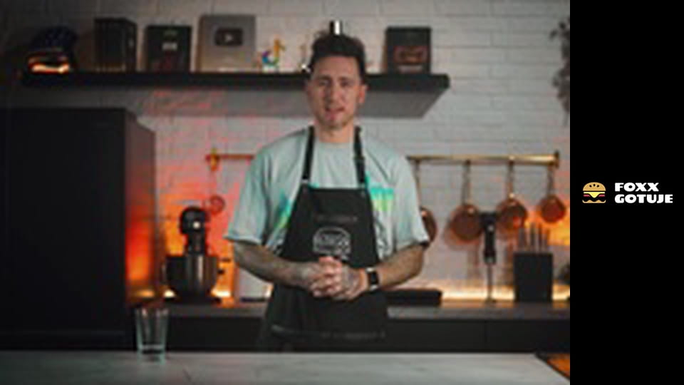 EKSTREMALNIE PYSZNE JEDZENIE - CZYLI FOXX VS FOODP*RN CZ. 1