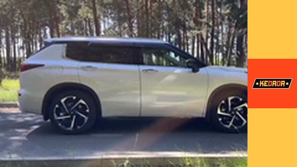 Mitsubishi Outlander 2024