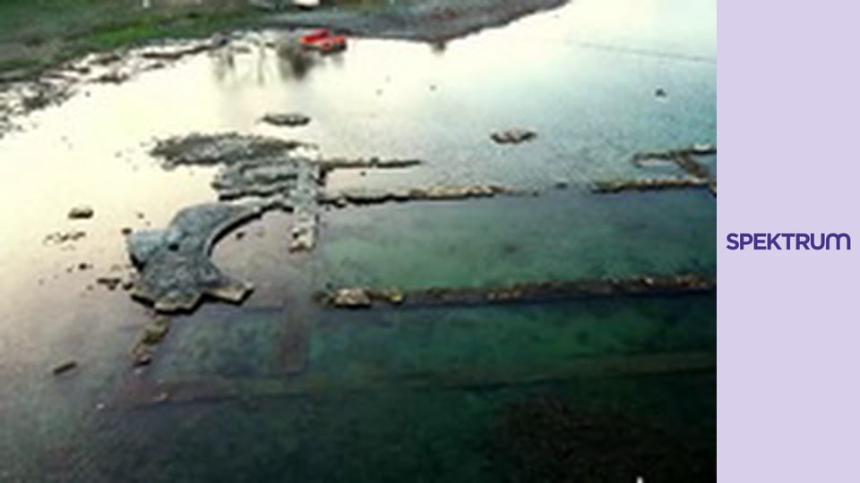 Záhady shora S1E4 - Pod vodou