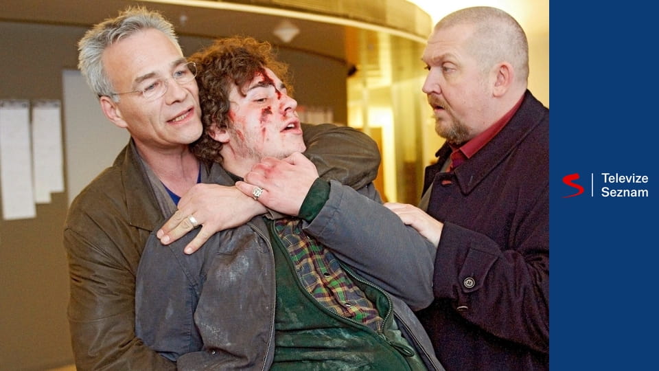 Místo činu: Kolín E11 - Nevolejte policii