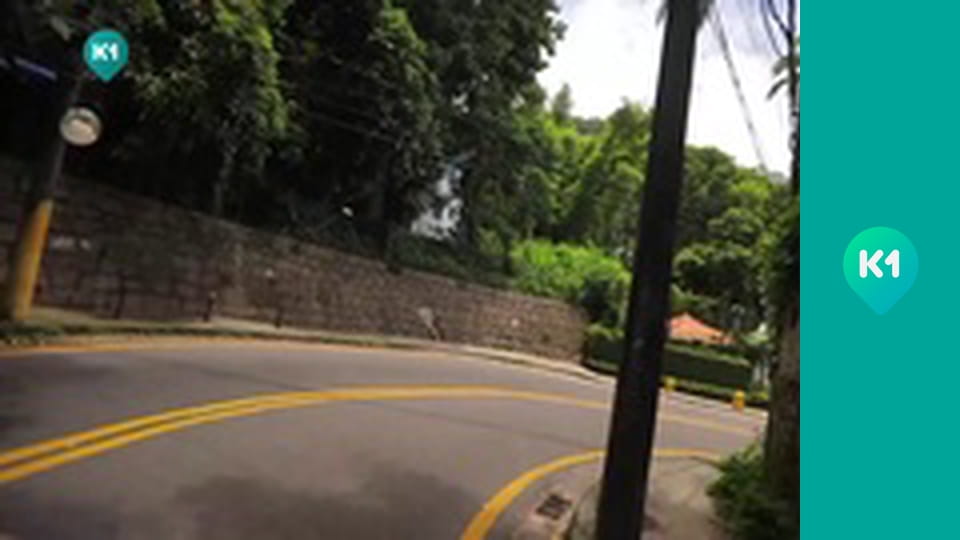 "Інший світ".