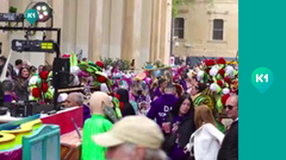 "Андрій подорожує".