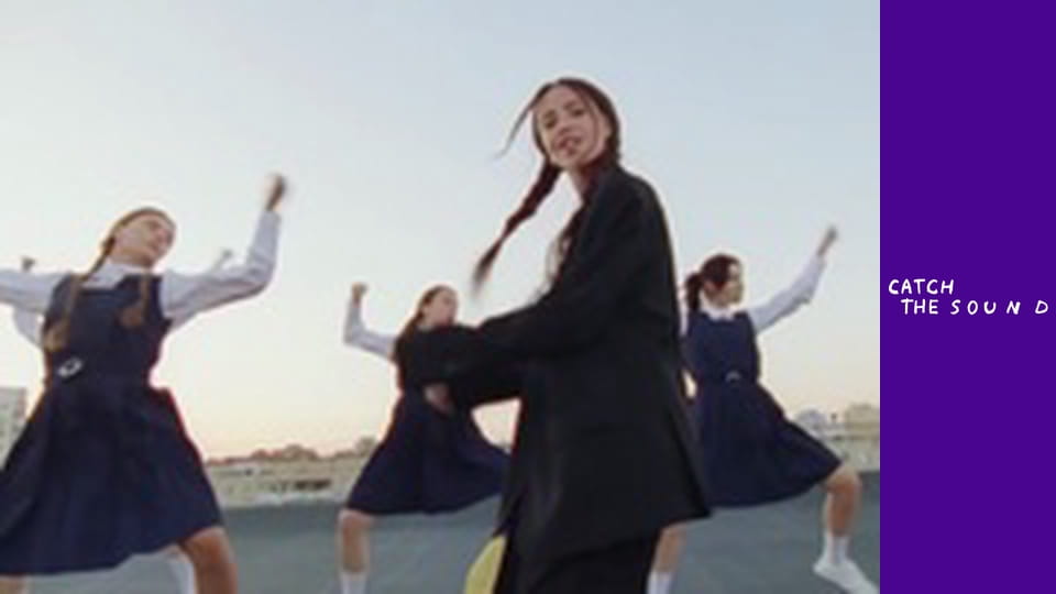 DOROFEEVA — На самоті