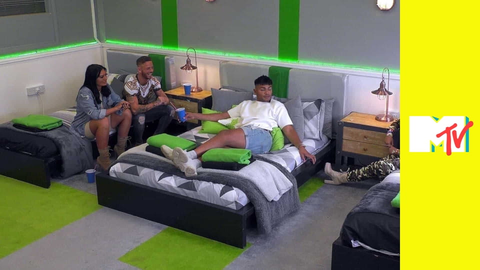 Geordie Shore S16E8 - Láska