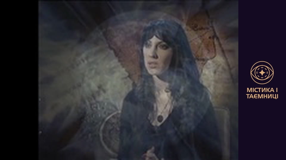 Gate of time. Captivated by ancestral curses