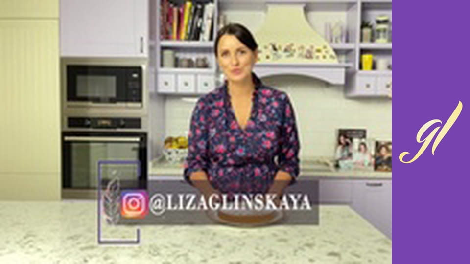 Cupcakes, pies, rolls and tarts with various fillings. Episode 3