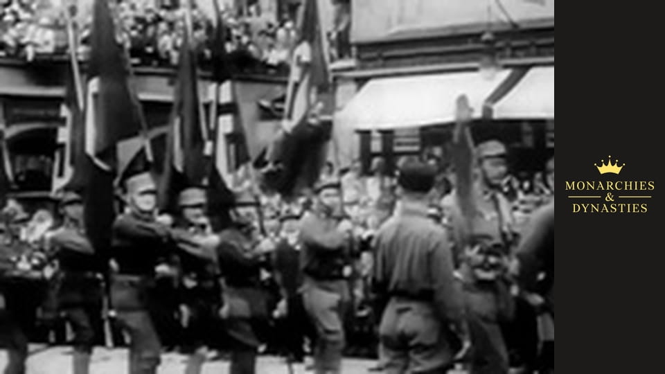 Povestea celor două surori - Familia Mitford