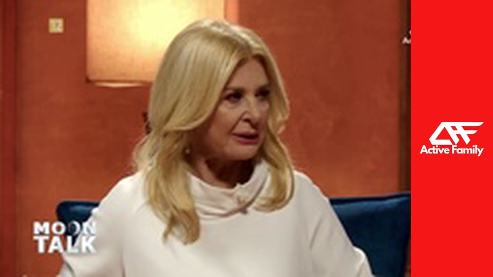 Moontalk - Majka Jeżowska