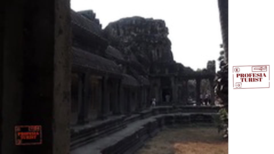 Храмове в джунглата на Ангкор Ват - Камбоджа