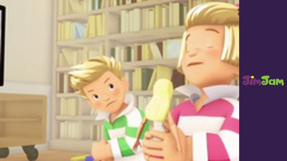 The Triplets S1E68 - Making a movie