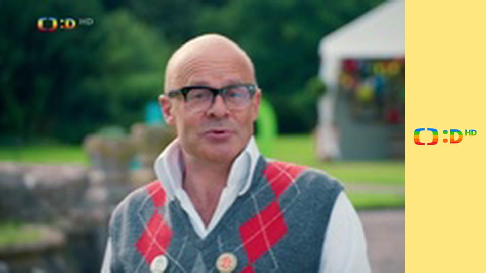 Peče celá Británie Junior IX