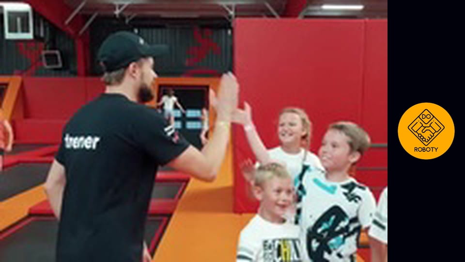 BYŁEM TRENEREM W PARKU TRAMPOLIN