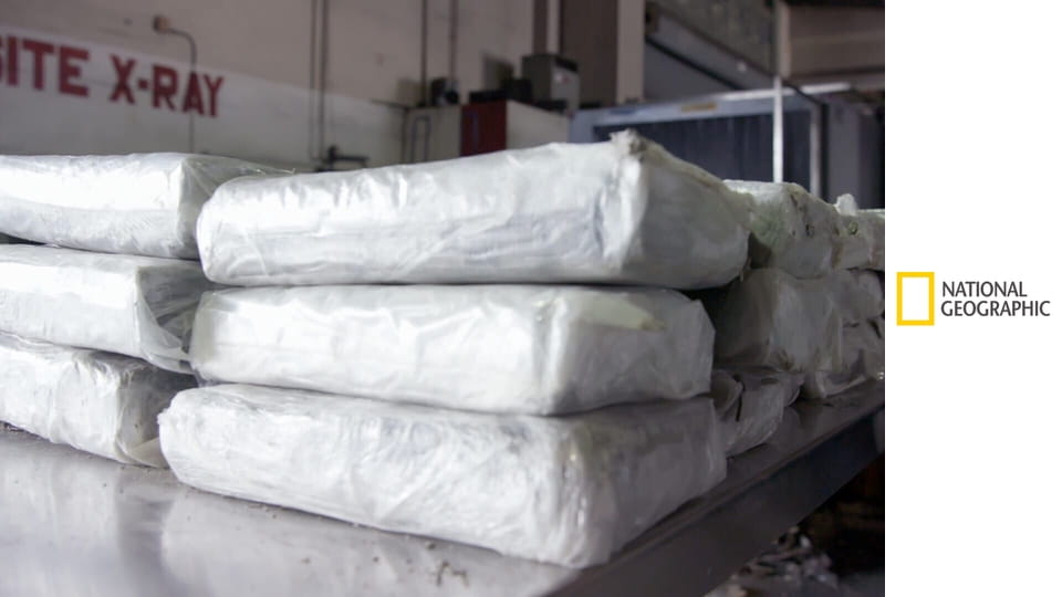 Поймать контрабандиста: операция в тропиках S1E3 - Убийства и наркоторговцы