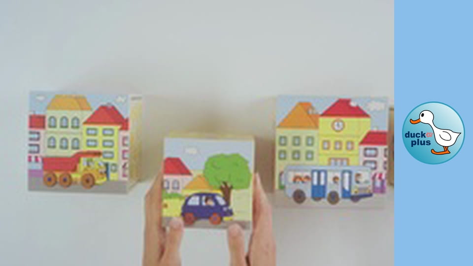 The World of Toys - Wooden pyramid 1