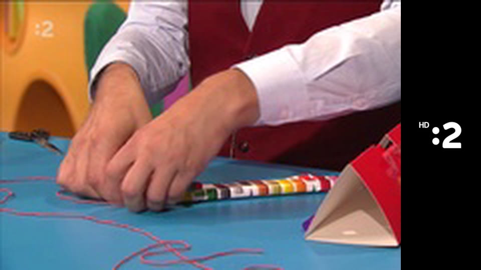 Rodinka líšok a jazvecov E27 - Líščí inštinkt