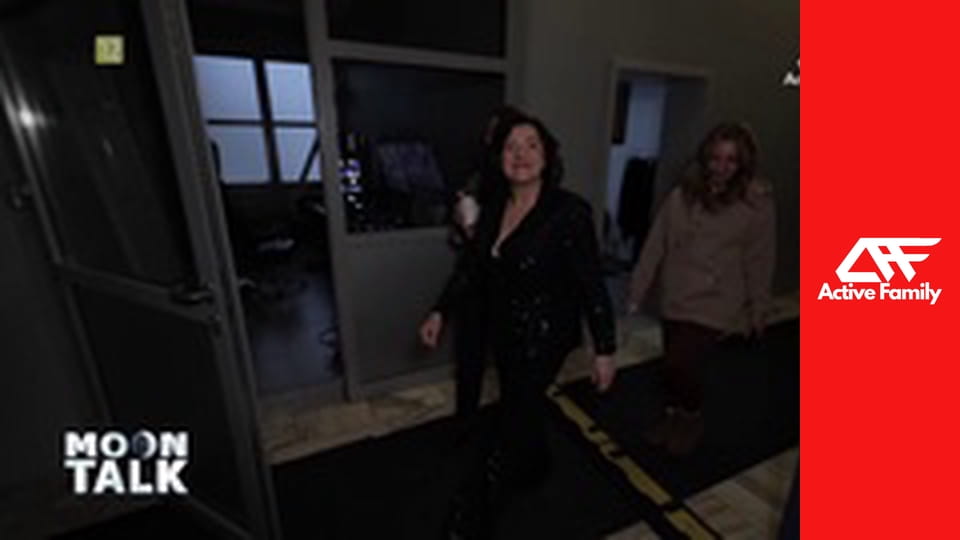 Moontalk - Hanna Śleszyńska