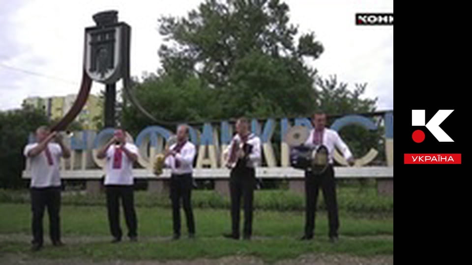 Міста і містечка.