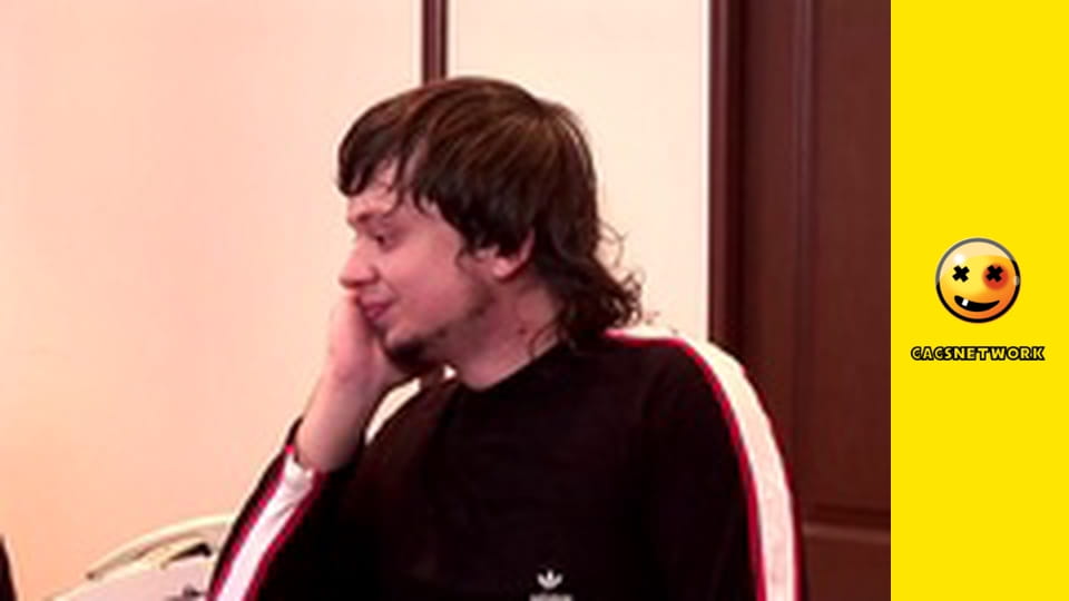 Naked & Funny. Bootylicious!