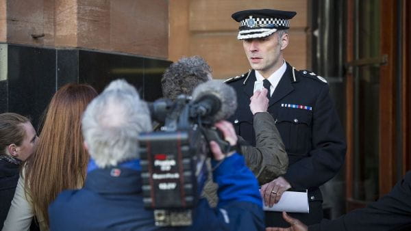 Line of Duty (2012) - 2 season 2 série