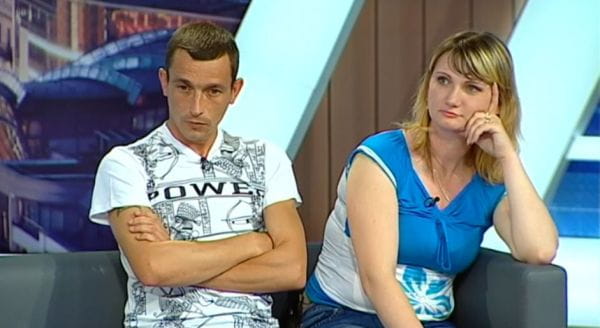 Prin ziduri