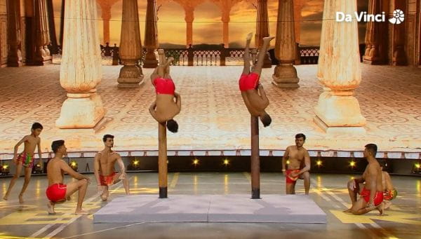 14. Incredibilul Mallakhamb: Gimnastica indiană antică
